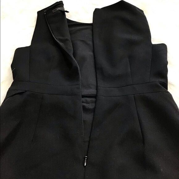 BCBGMAXAZRIA Jesica Contrast Folded Dress Sz 8 - Picture 8 of 10